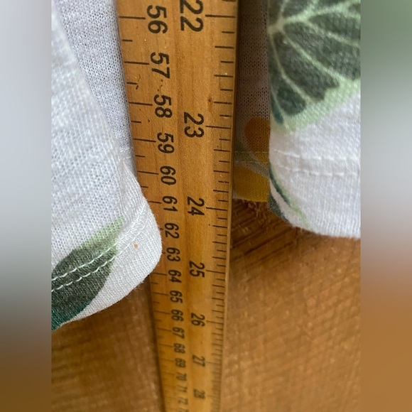 Old Navy Floral Ruffle Tank Top White Multicolor Size Small - Picture 4 of 8